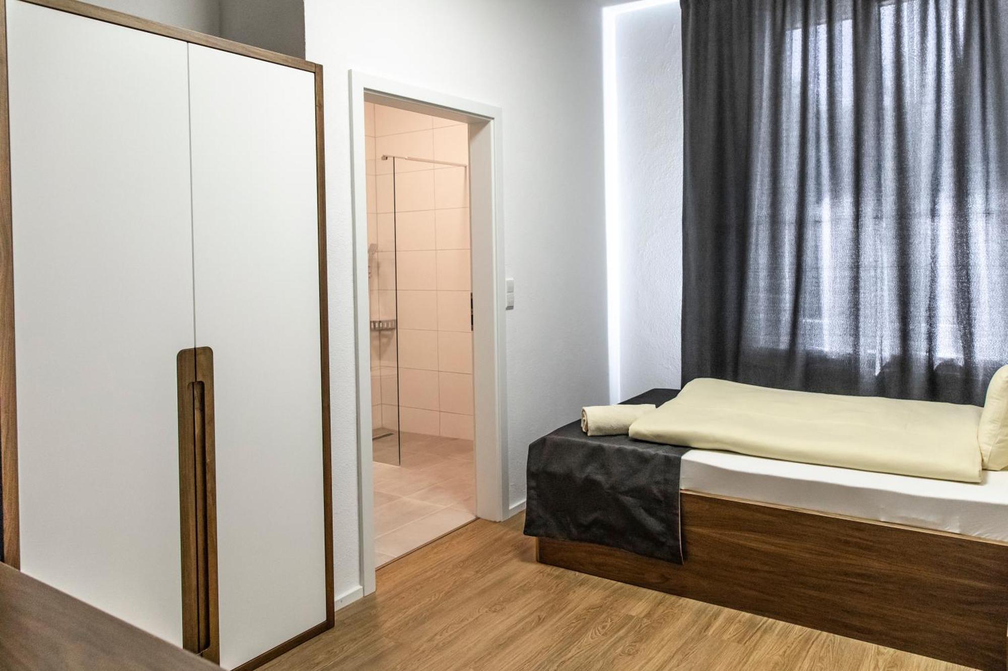 Jaegerhaus In Am Hohentwiel 3* Singen